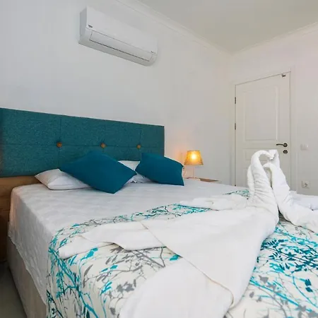 Hisar 1 - 4 Bedroom In Hisaroenue