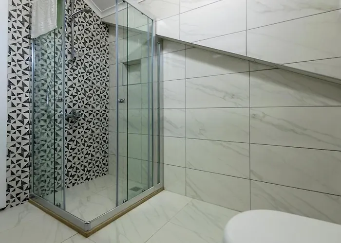 Hisar 1 - 4 Bedroom In Hisaroenue *