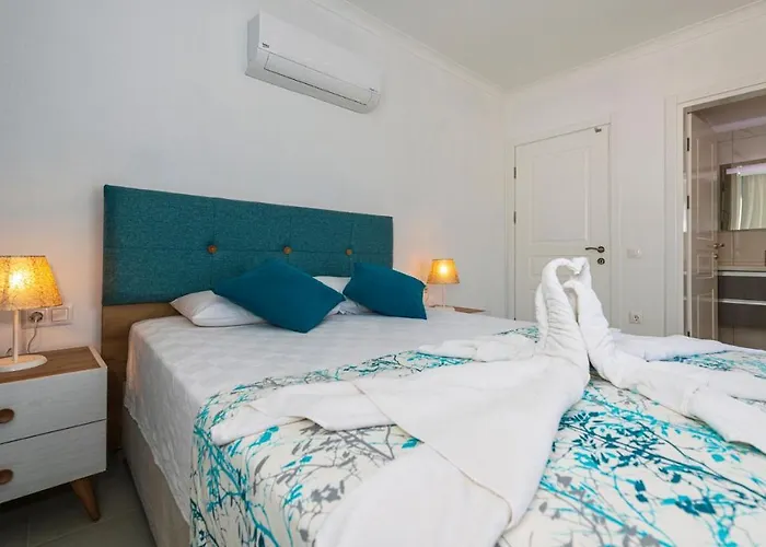 Hisar 1 - 4 Bedroom In Hisaroenue
